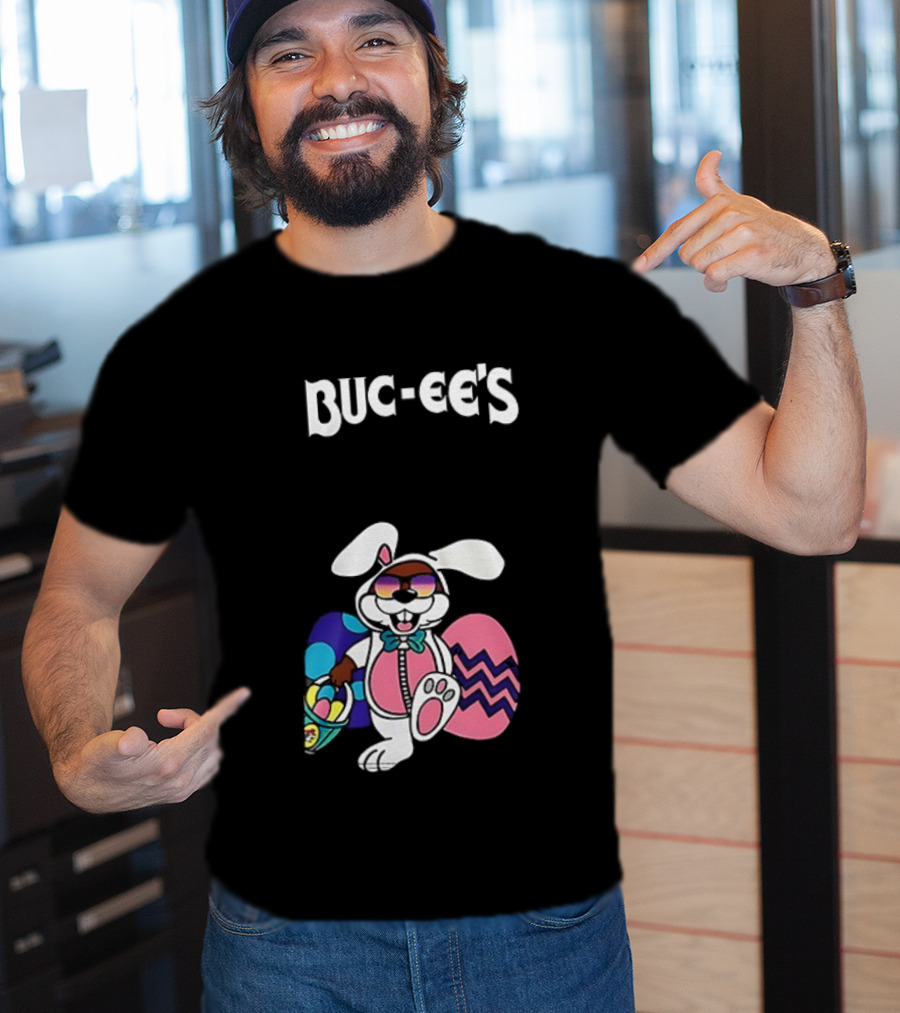 Buc-ee’s Easter Bunny Beaver Nugget I'm Hunting With Eggs And Candy T-Shirt