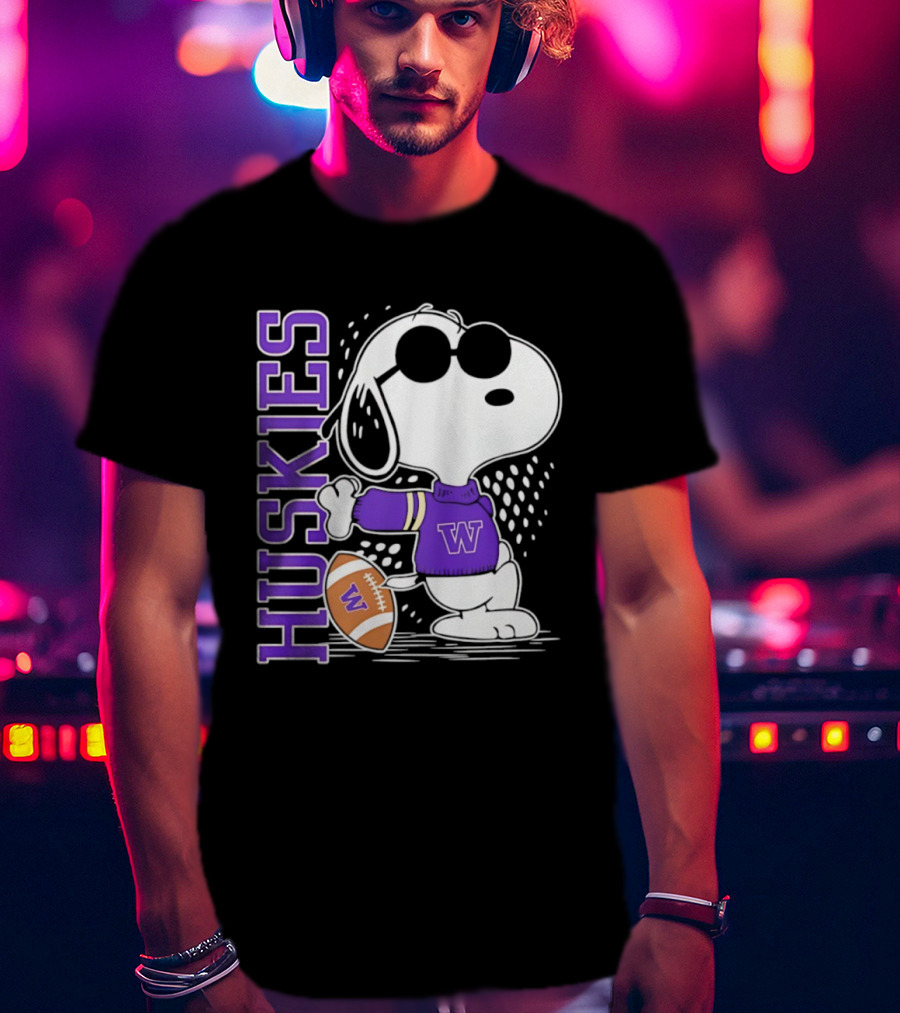 Snoopy Joe Cool Huskies Football Washington Merchandise T-Shirt
