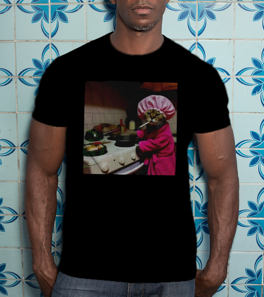 Housewife Cat Smoking Cooking Meme In Pink Bathrobe And Shower Cap T-Shirt