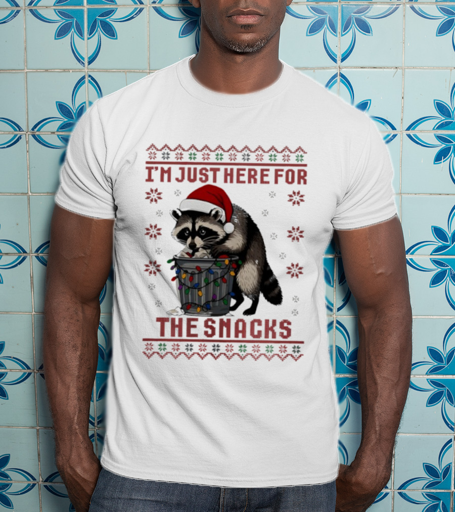 Raccoon In Santa Hat With Trash Can Lights I'm Just Here For The Snacks T-Shirt
