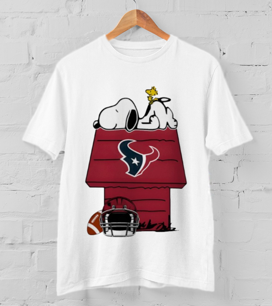 Houston Texans Snoopy Woodstock Peanuts Football House Doghouse Helmet T-Shirt