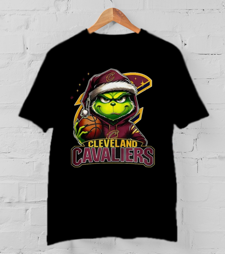 Cleveland Cavaliers Christmas Grinch Santa Hat Holding Basketball T-Shirt