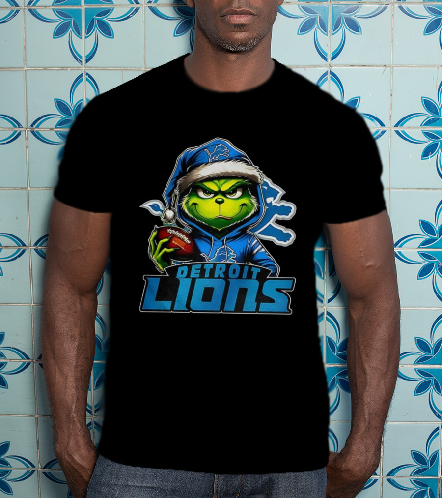 Detroit Lions NFL Grinch Christmas Football Theme T-Shirt