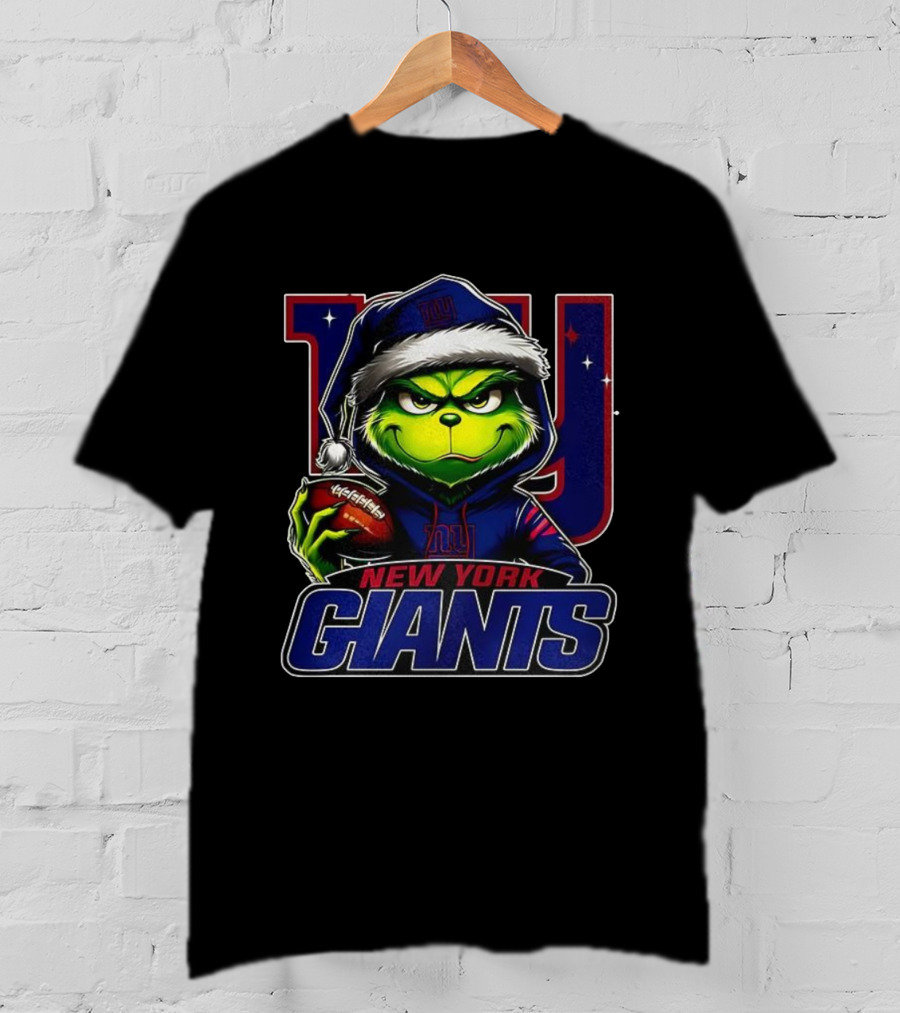 Grinch In Santa Hat Holding Football New York Giants NFL Christmas T-Shirt