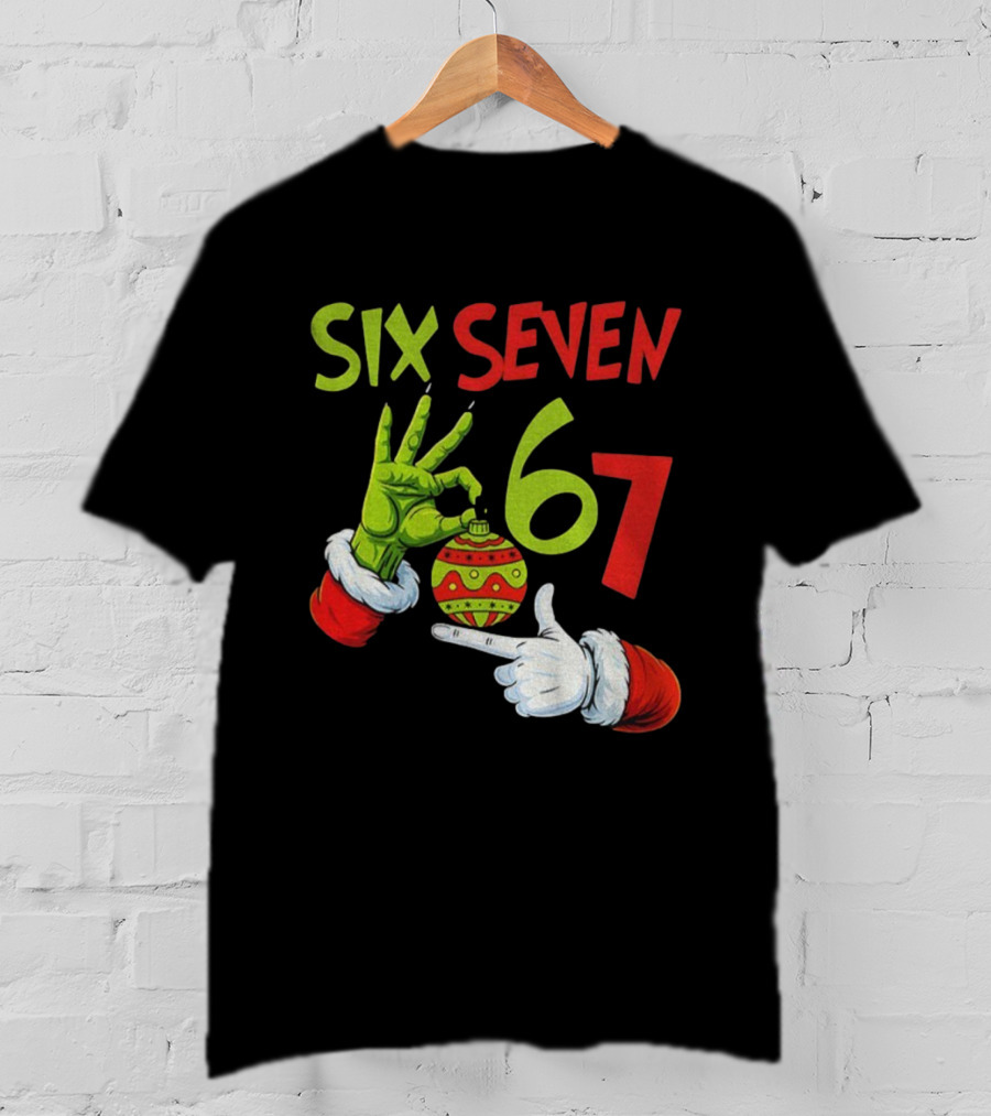 Six Seven 67 Grinch Christmas Bauble Merry Christmas T-Shirt