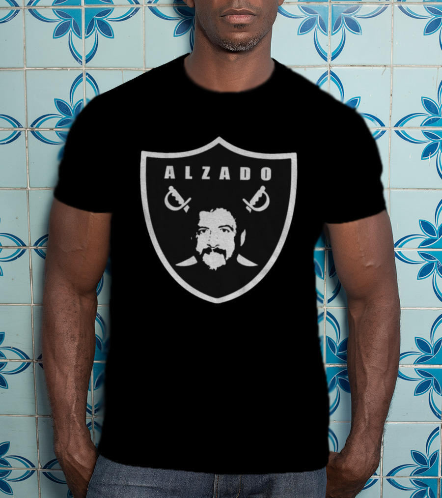 Alzado Los Angeles Raiders Shield Logo Tribute NFL Black And Silver T-Shirt