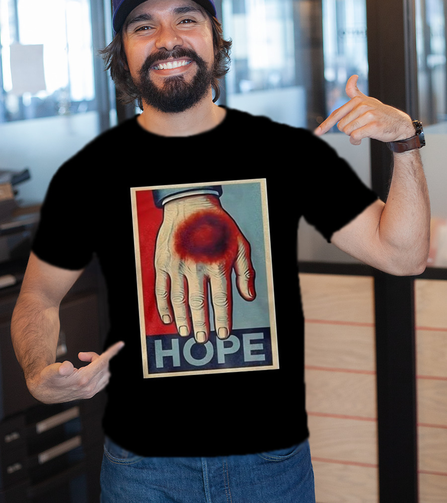 Donald Trump Bruised Hand Hope Style Artwork T-Shirt