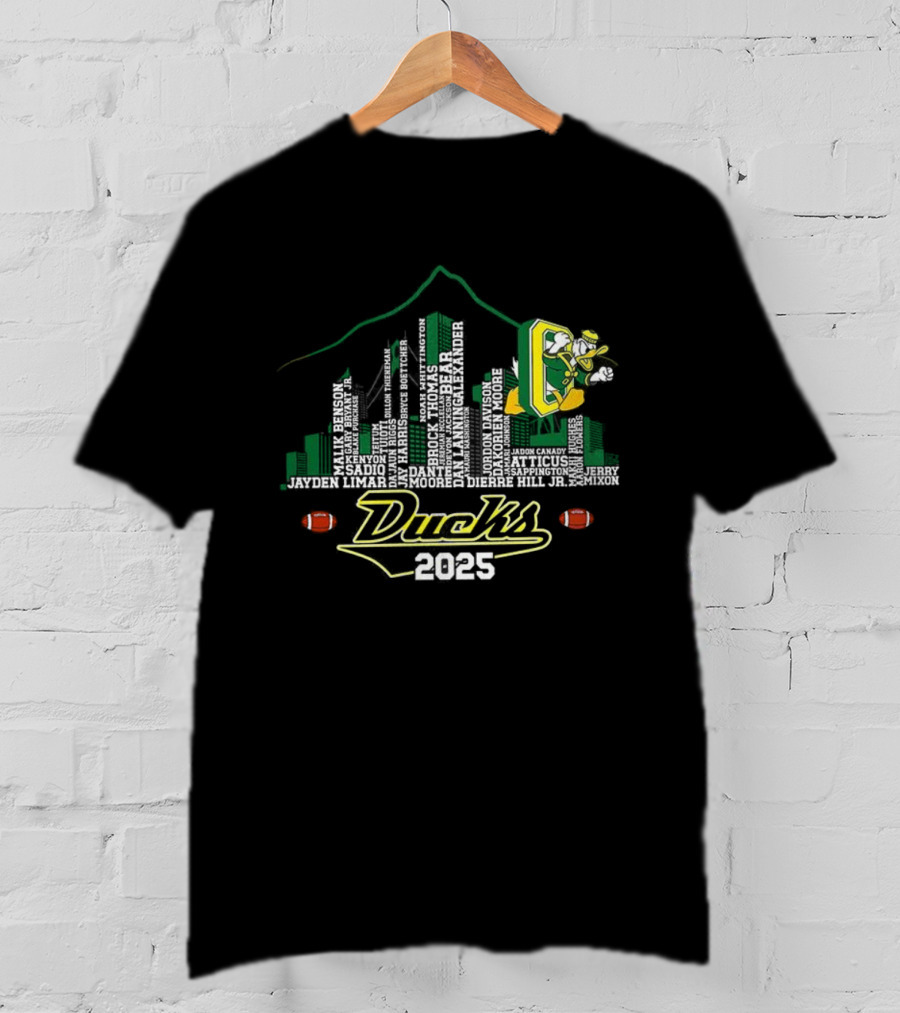 Oregon Ducks 2025 Skyline Football Player Mountain T-Shirt