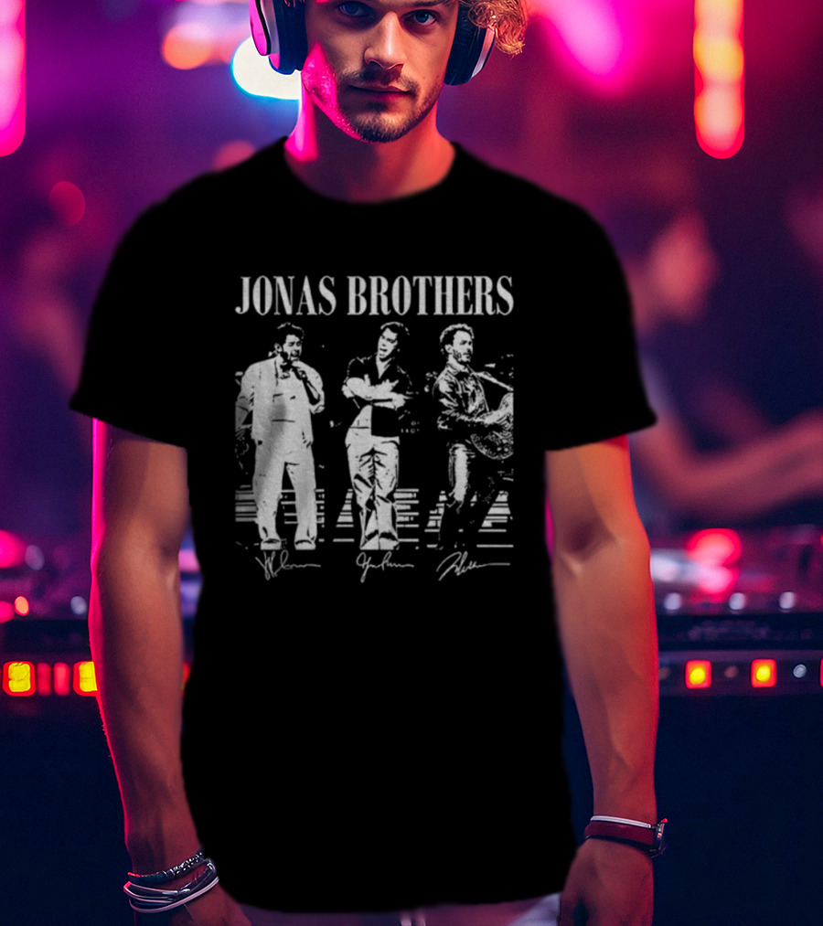 Jonas Brothers Vintage Tour 20th 2025 Signature Music T-Shirt
