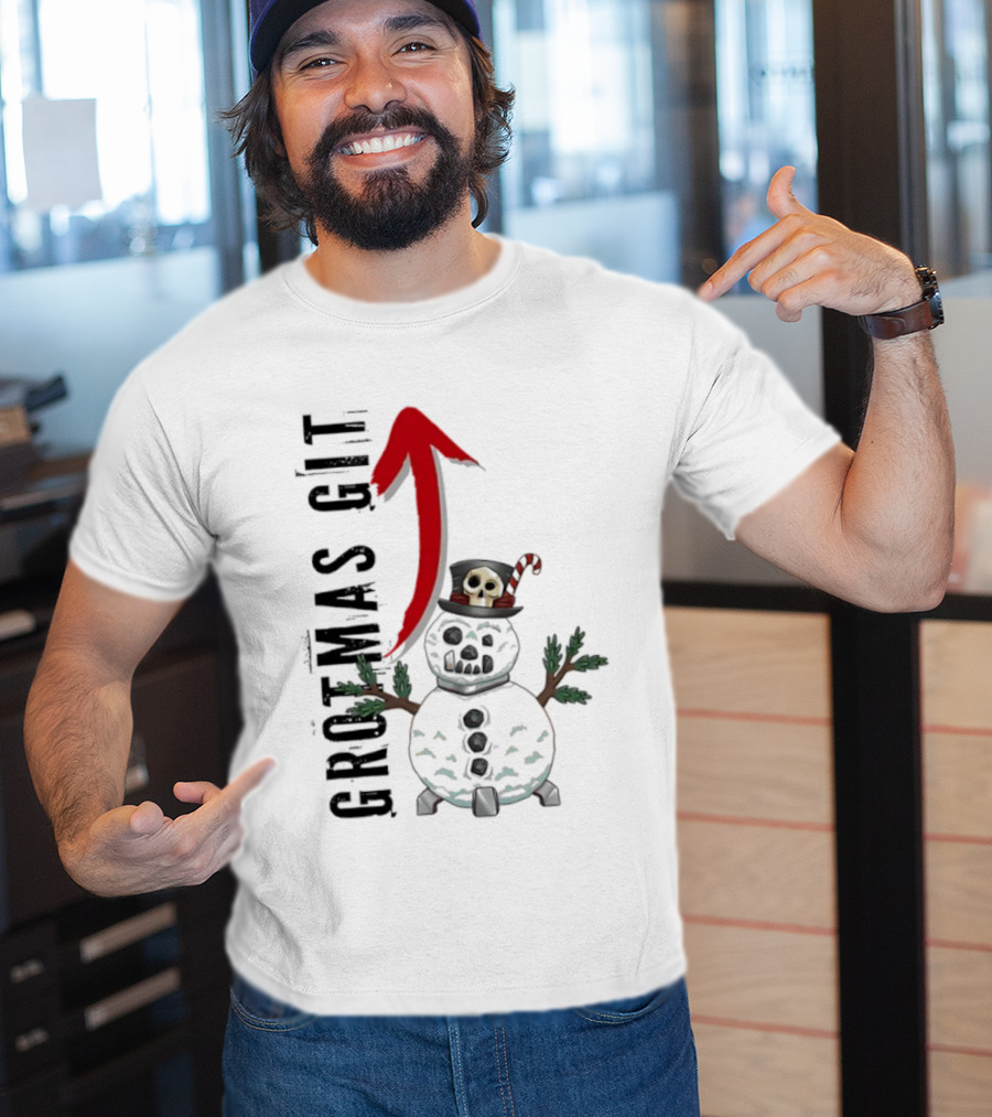 Red Gobbo Grotmas Git Snown Christmas Skull Snowman T-Shirt