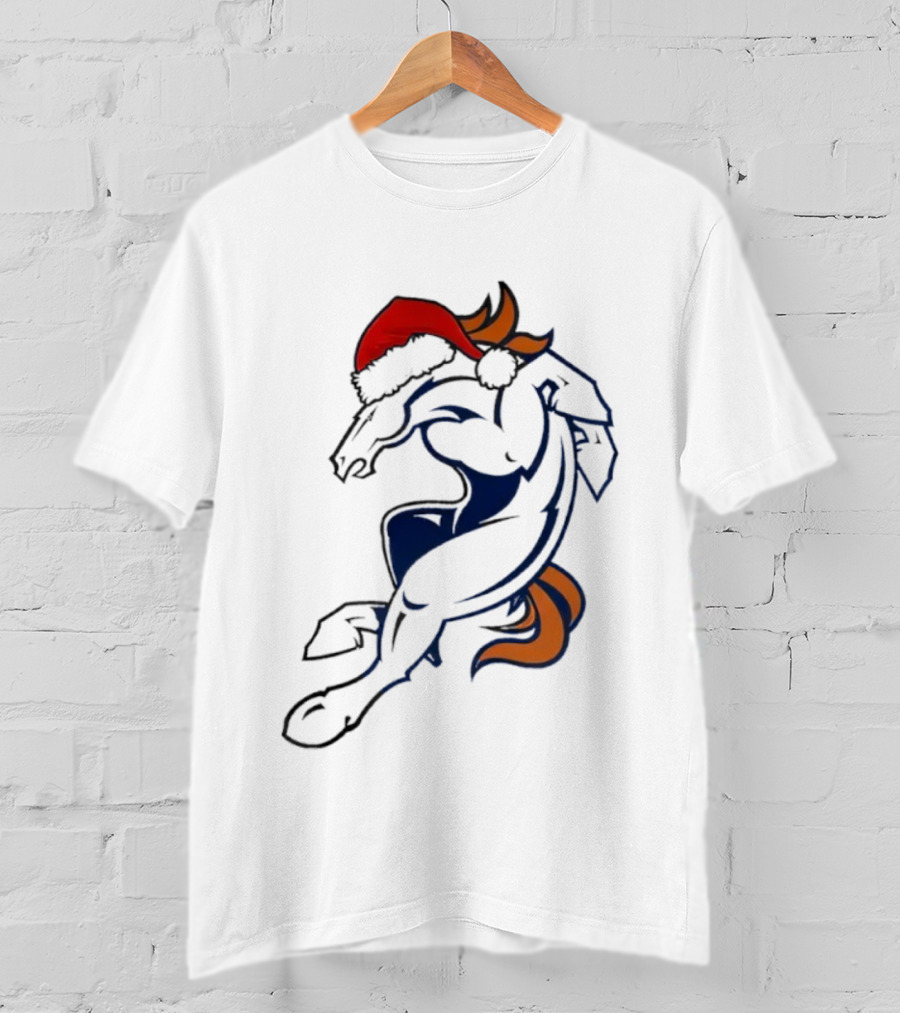 Denver Broncos Christmas Santa Hat Football Fan Design T-Shirt