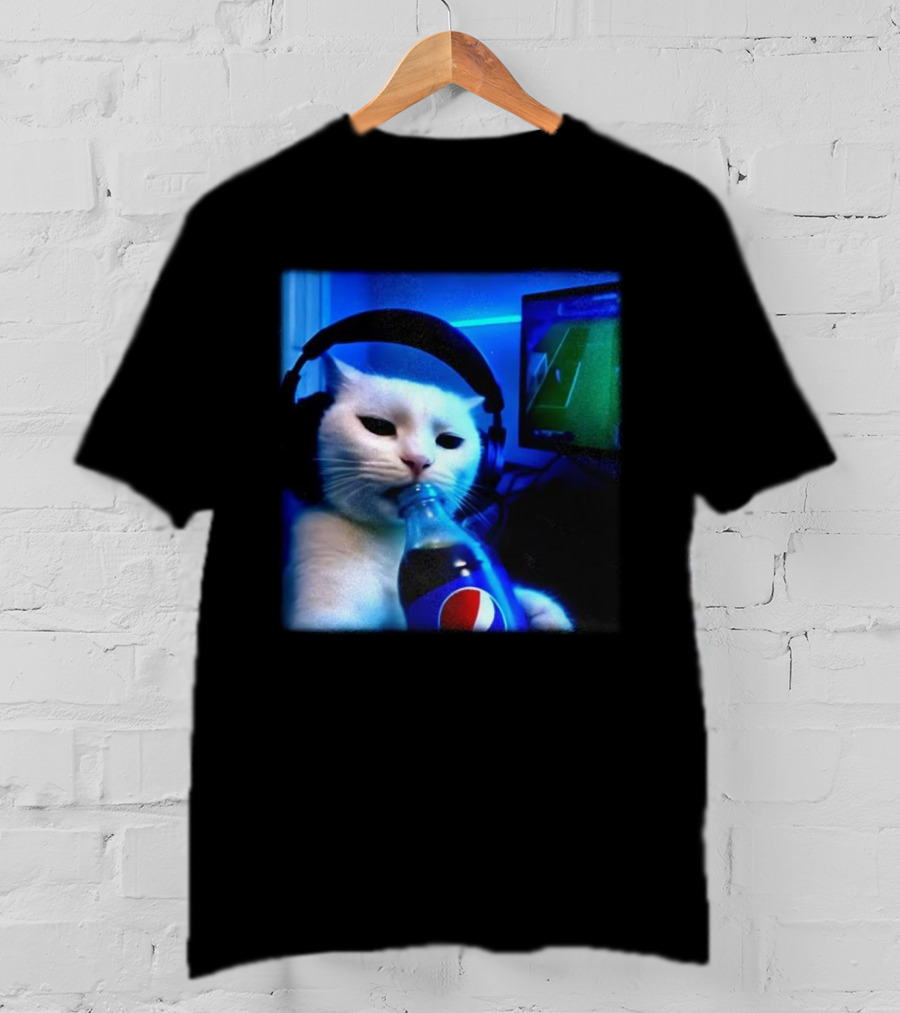 Cat Wearing Headphones Drinking Pepsi Gaming Meme T-Shirt