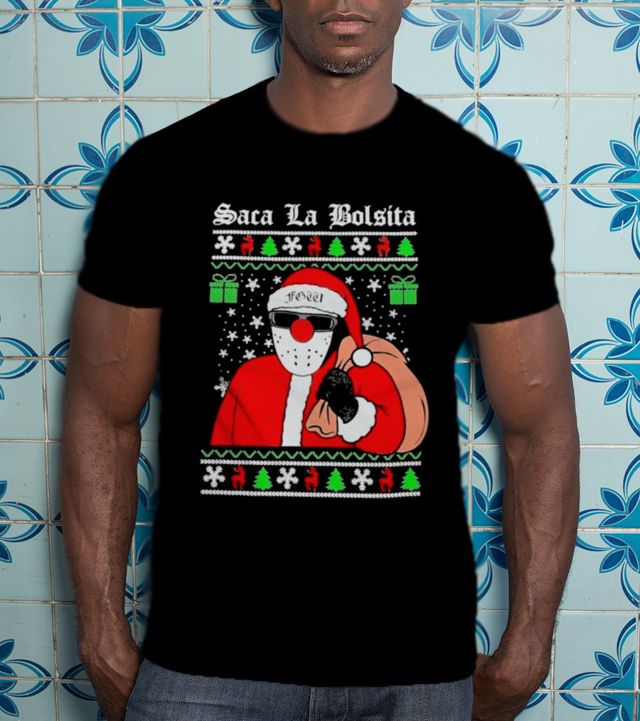Saca La Bolsita Ugly Xmas Santa With Sunglasses And Bag Snowflakes Christmas Trees T-Shirt