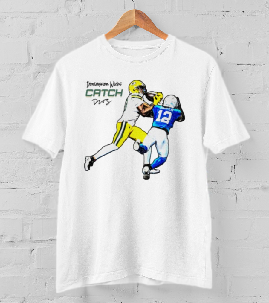 Don'tayvion Wicks Catch Packers Vs Lions Detroit Signature T-Shirt
