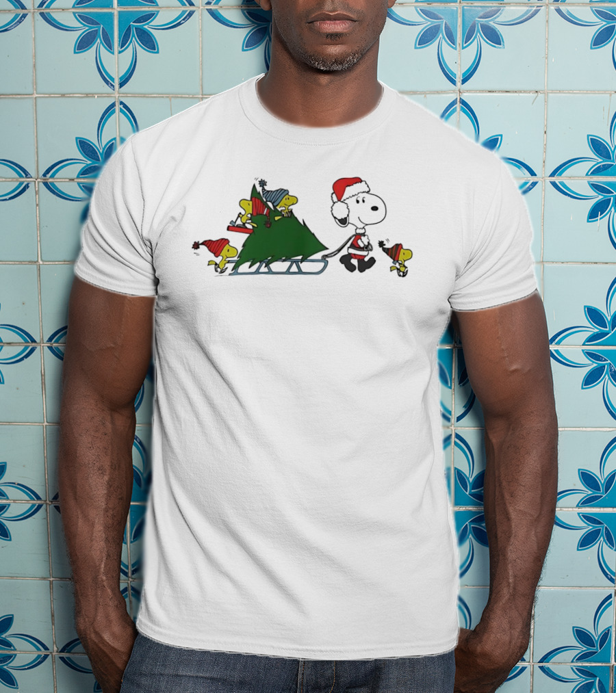 Snoopy Woodstock Christmas Tree Sled Winter Scene Cute T-Shirt