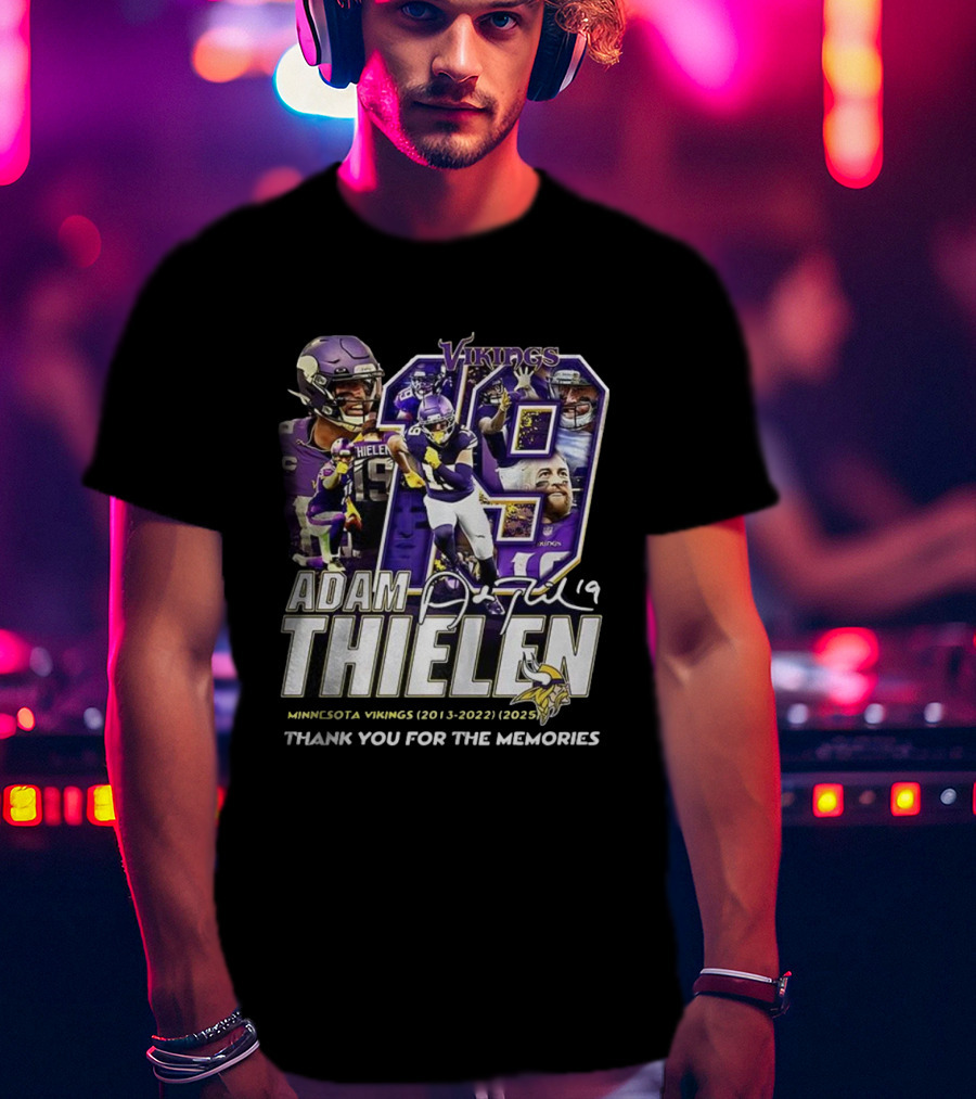 Adam Thielen Vikings 19 Minnesota Memories Signature 2013-2022 T-Shirt