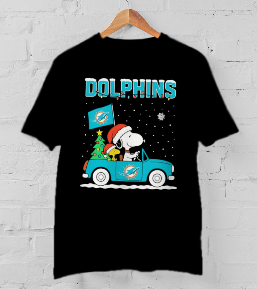Snoopy WoodStock Santa Christmas Miami Dolphins Car Holiday Scene T-Shirt