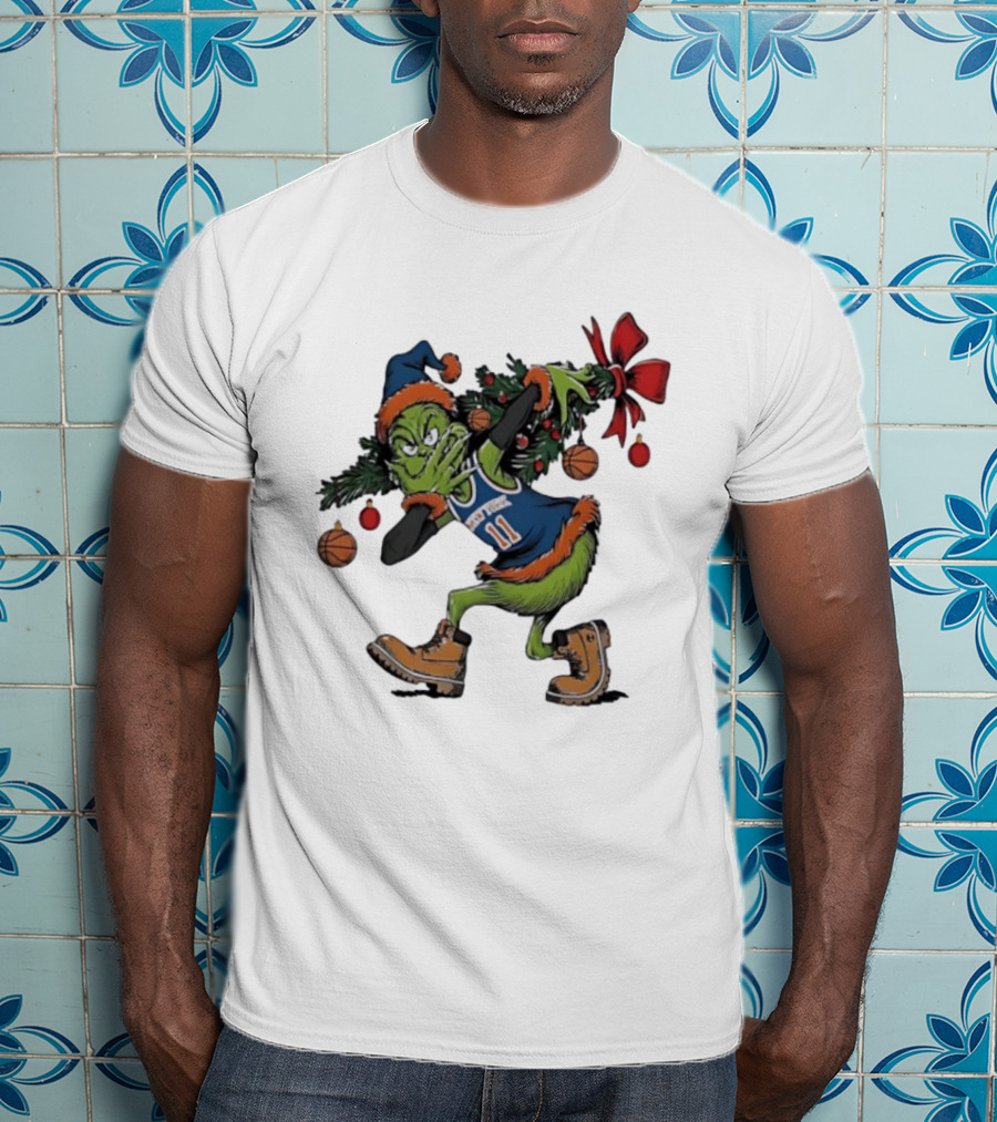 Grinch X Jalen Brunson 3 Point Celebration Christmas Knicks Basketball Holiday T-Shirt