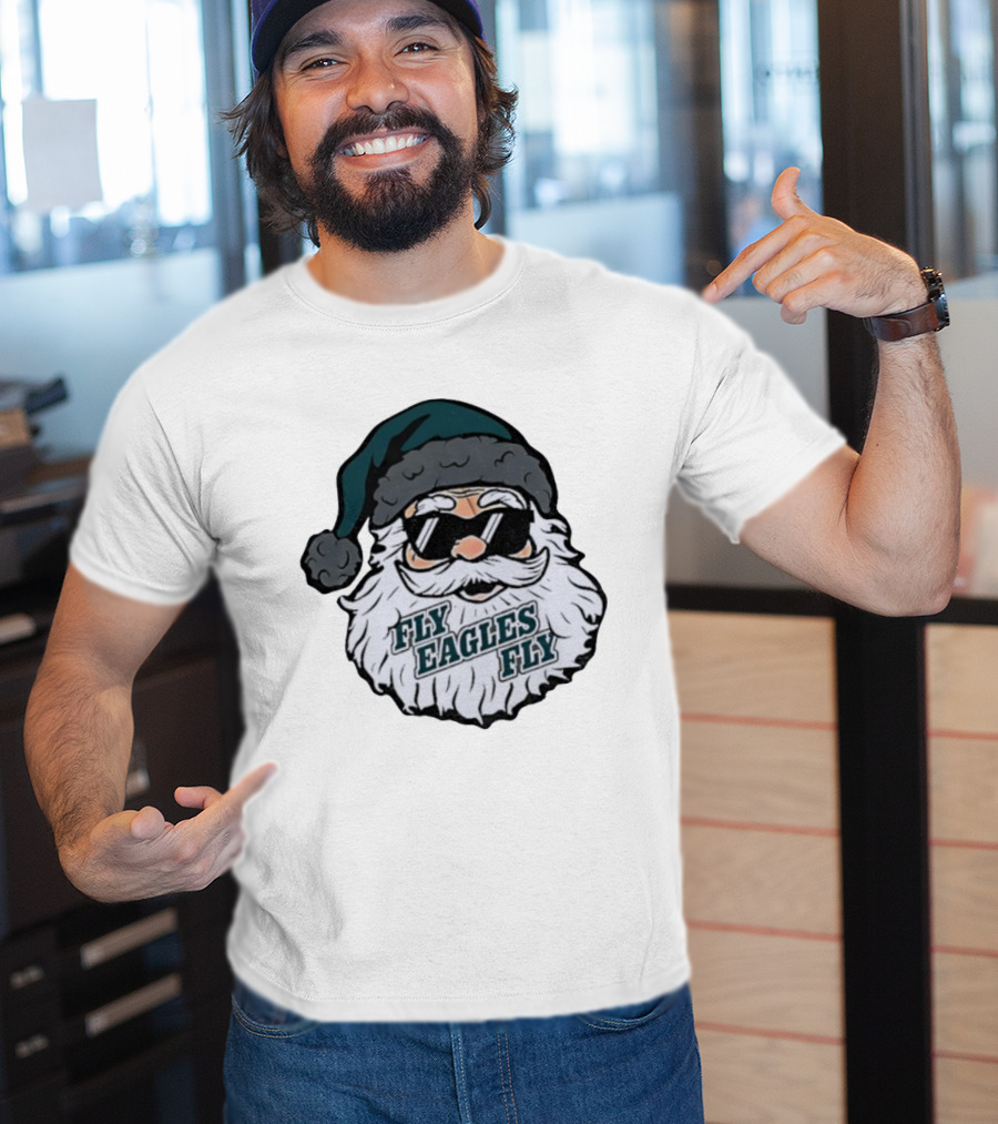 Fly Eagles Fly Santa Claus Philadelphia Eagles NFL Christmas 2025 T-Shirt