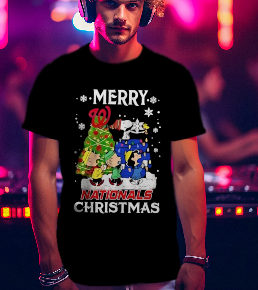 Merry Washington Nationals Christmas Snoopy And Friends T-Shirt