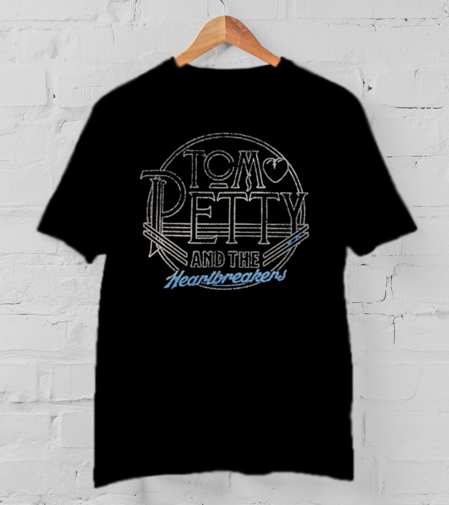 Tom Petty And The Heartbreakers Circle Heart Band Name T-Shirt