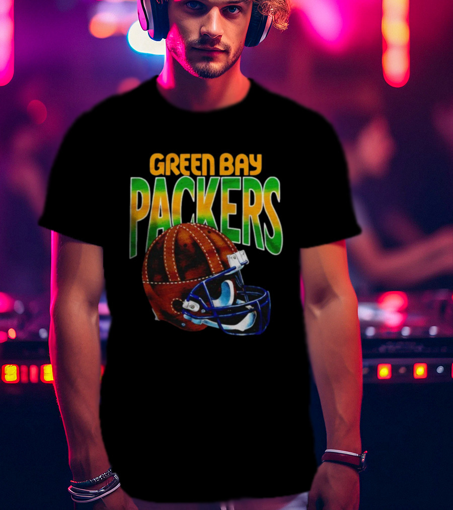 Green Bay Packers Vintage Helmet Gradient Style T-Shirt