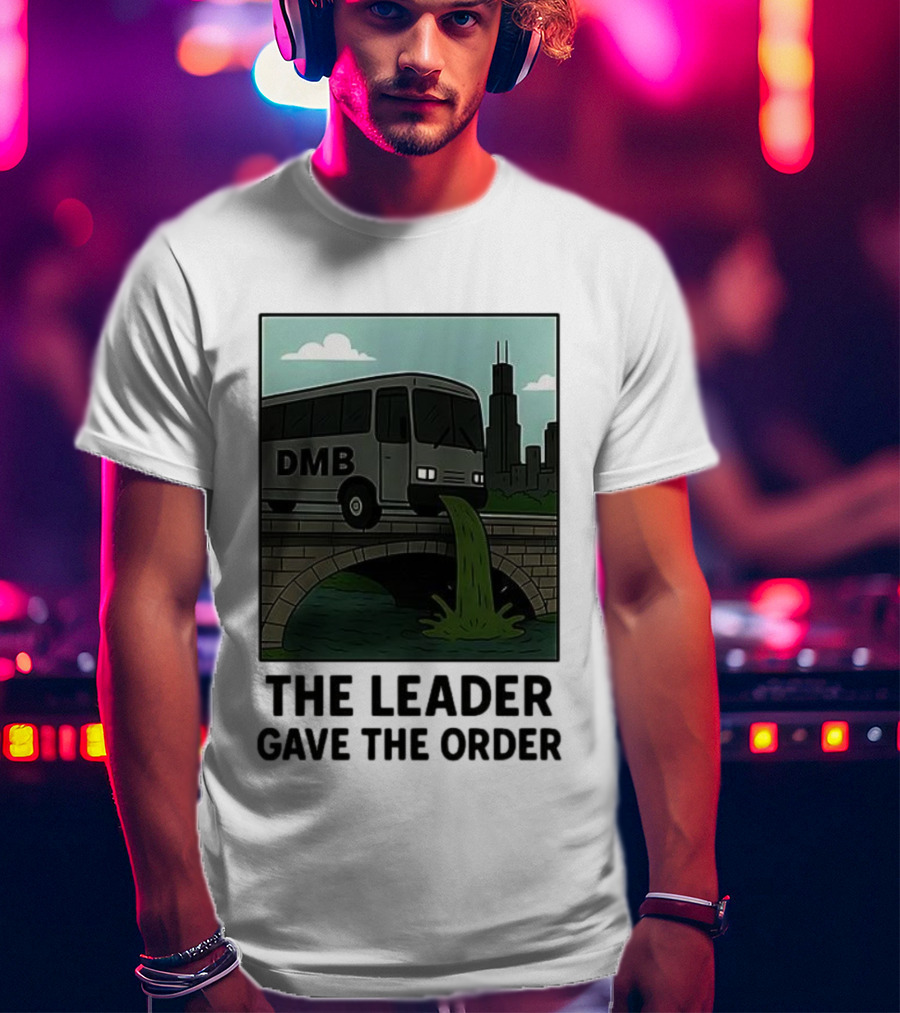 DMB Tour Bus Incident Chicago Riverbridge Skyline T-Shirt
