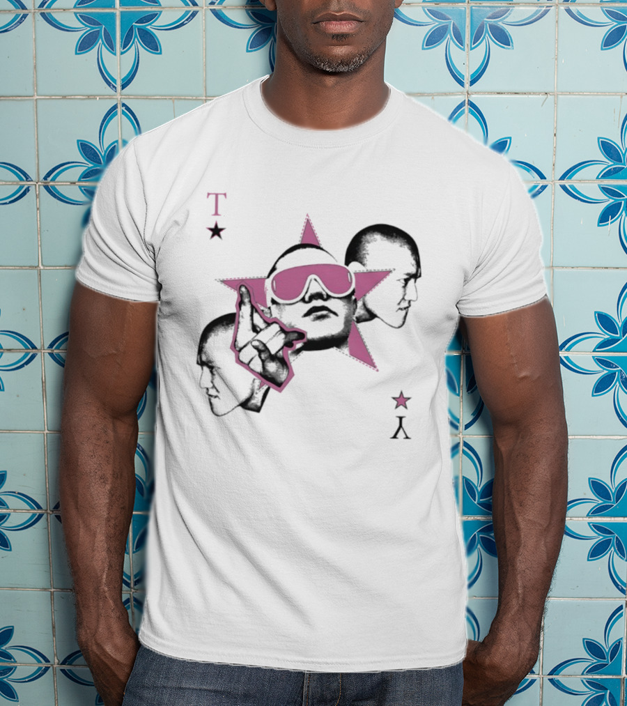 Taeyong Playing Card Pink Star Design With Sunglasses And Hand Gesture T-Shirt