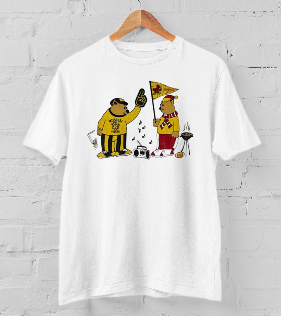 Missouri Tigers Vs Iowa State Cyclones Tailgating Bears Fan Matchup T-Shirt