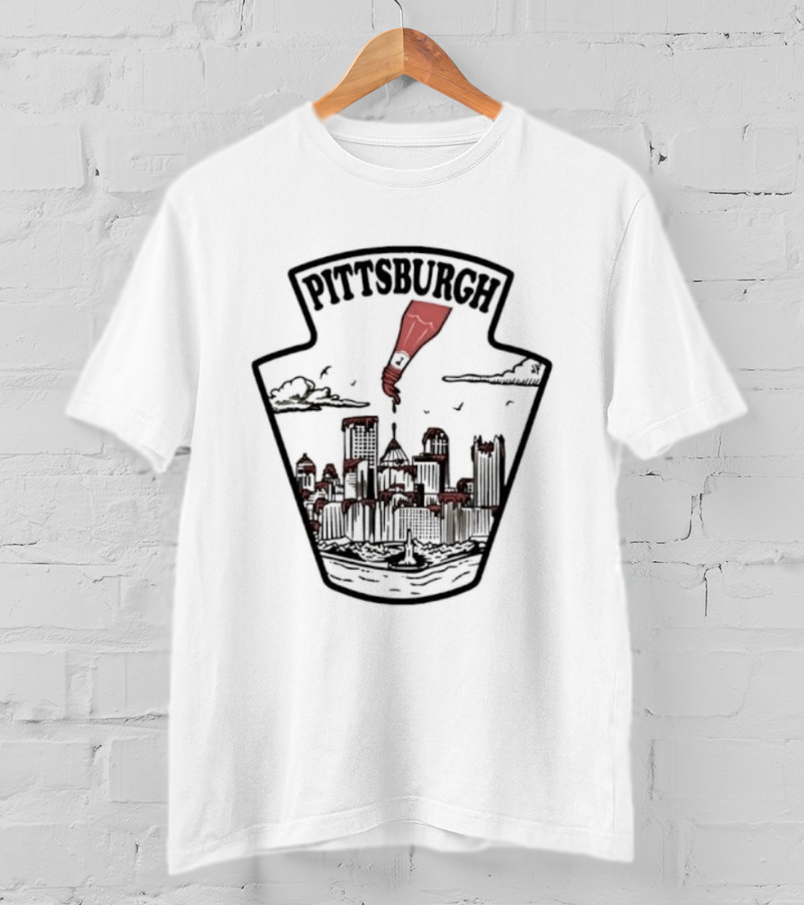 Pittsburgh Skyline With Ketchup Bottle Symbol T-Shirt