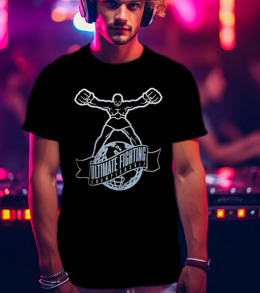 Camiseta UFC Ultimate Fighting Championship Bold Fighter Globe Emblem T-Shirt
