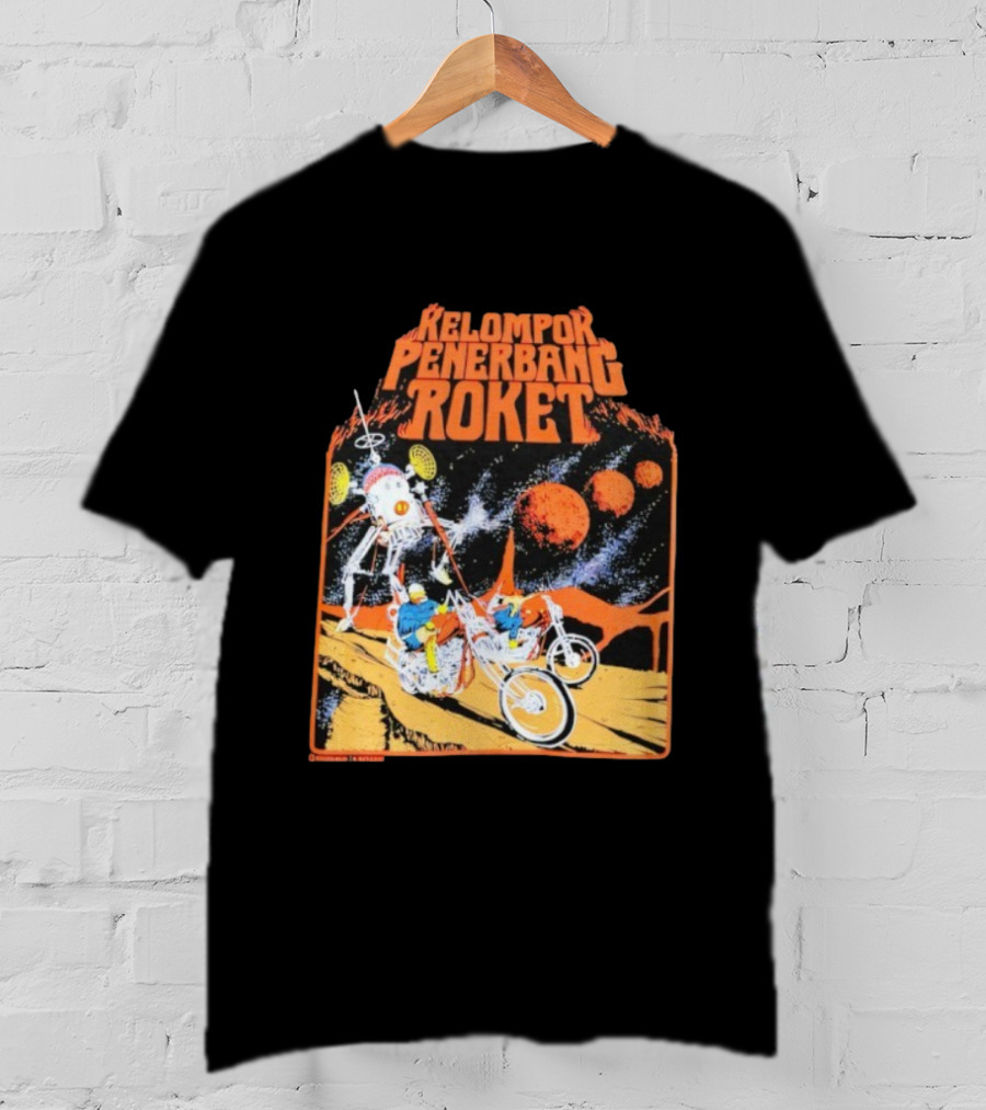 Kelompor Penerbang Roket Astronauts On Motorbikes With Mars And Spacecraft T-Shirt