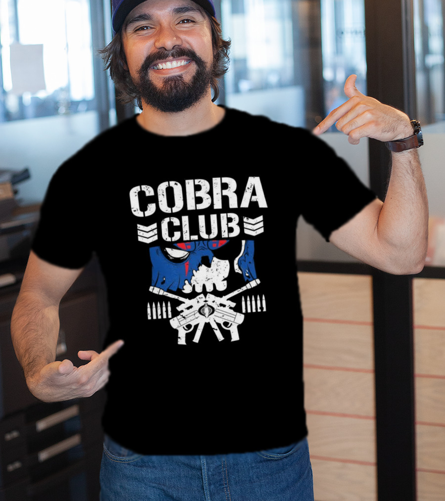 Cobra Club Skull Crossed Guns Bullet Chevrons Bold Design T-Shirt