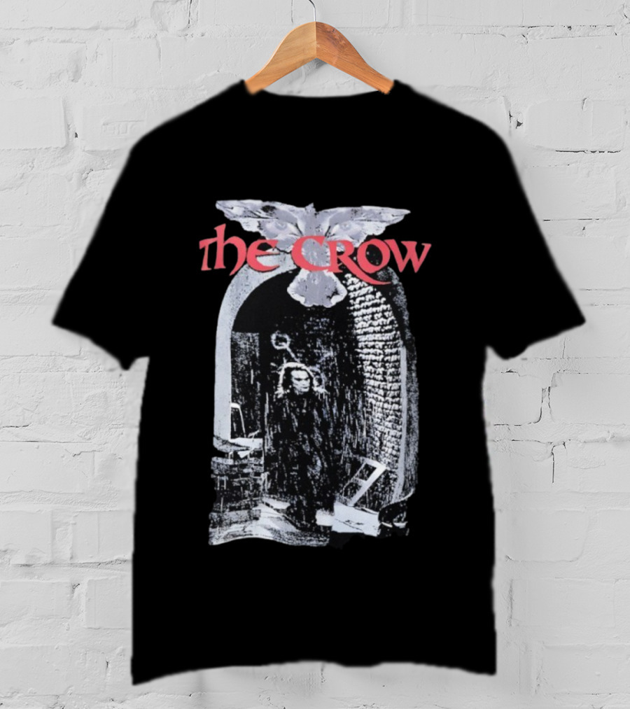 The Crow Gothic Archway Scene Vintage Horror Movie Character T-Shirt
