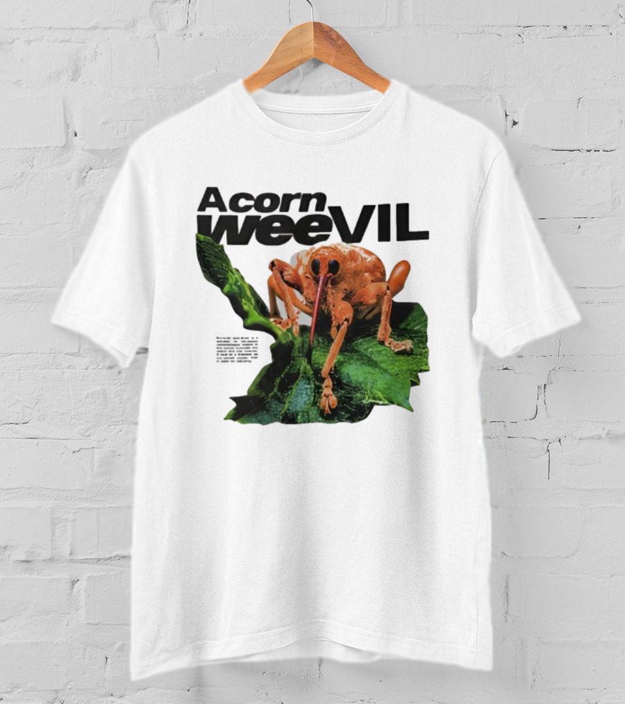 Acorn Weevil On Leaf Close-Up Stare T-Shirt