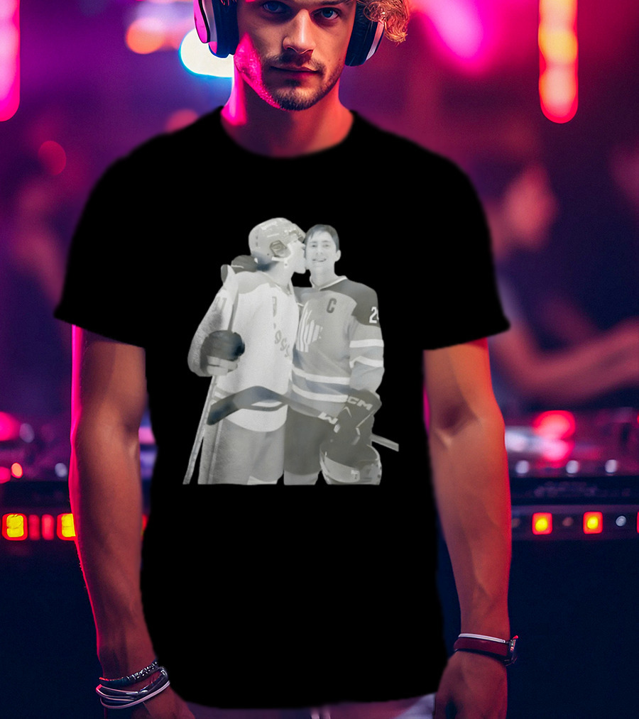 Ilya Rozanov Licks Shane Hollander Face Hockey Romance 81 25 C Ice Embrace T-Shirt