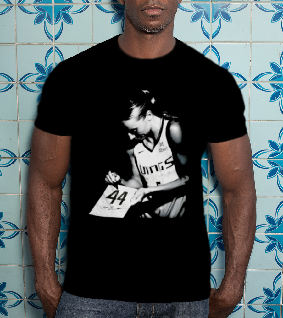 Paige Bueckers 44 Dallas Wings Basketball Women's Team Jersey T-Shirt