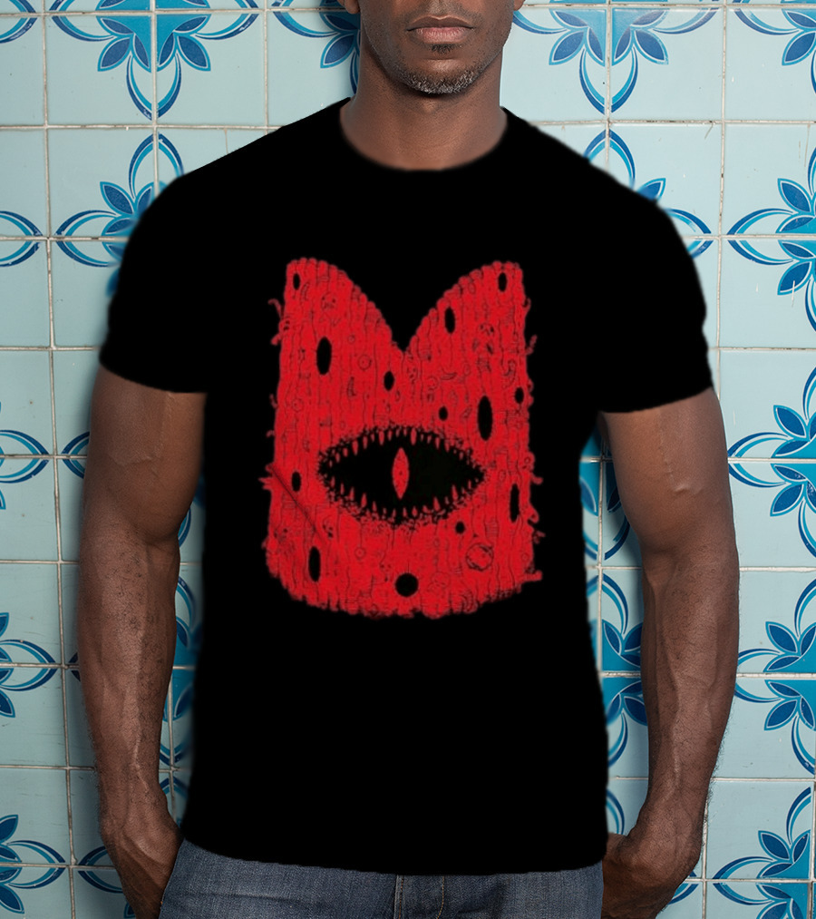 Cult Of The Lamb Rot Crown Red Eyed T-Shirt