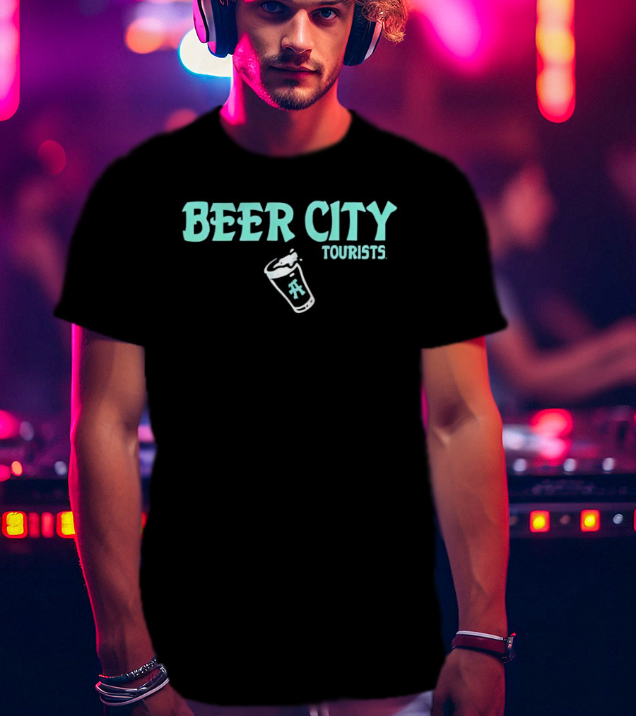 Beer City Tourists Pint Glass Fun Adventure T-Shirt