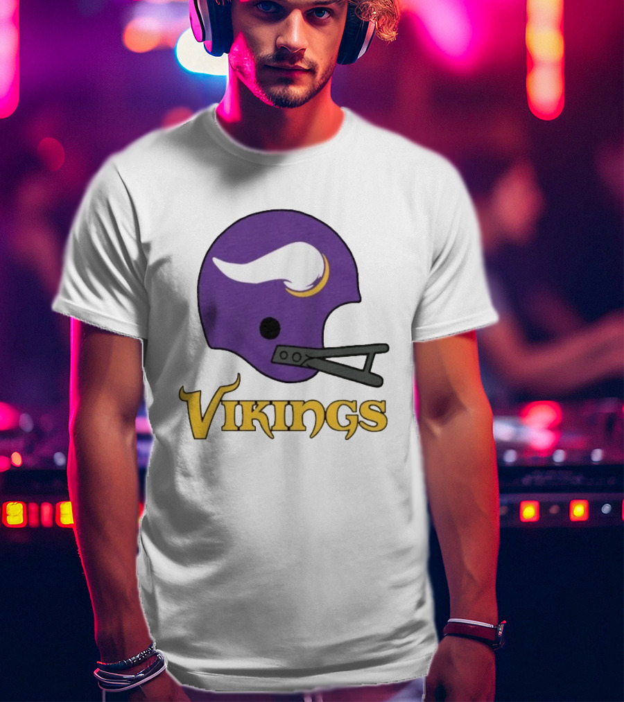 Vikings Minnesota Big Helmet Purple Football Team T-Shirt