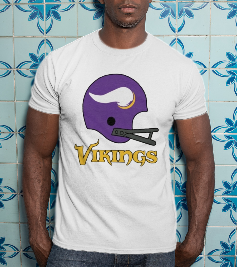 Vikings Minnesota Big Helmet Purple Football Team T-Shirt