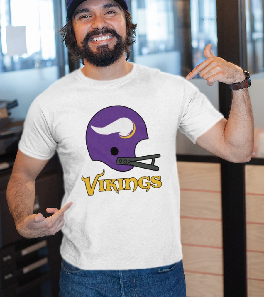 Vikings Minnesota Big Helmet Purple Football Team T-Shirt