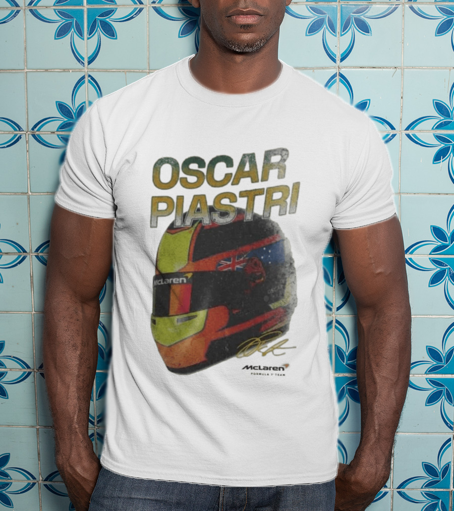 Oscar Piastri McLaren Racing Helmet Flag Signature T-Shirt