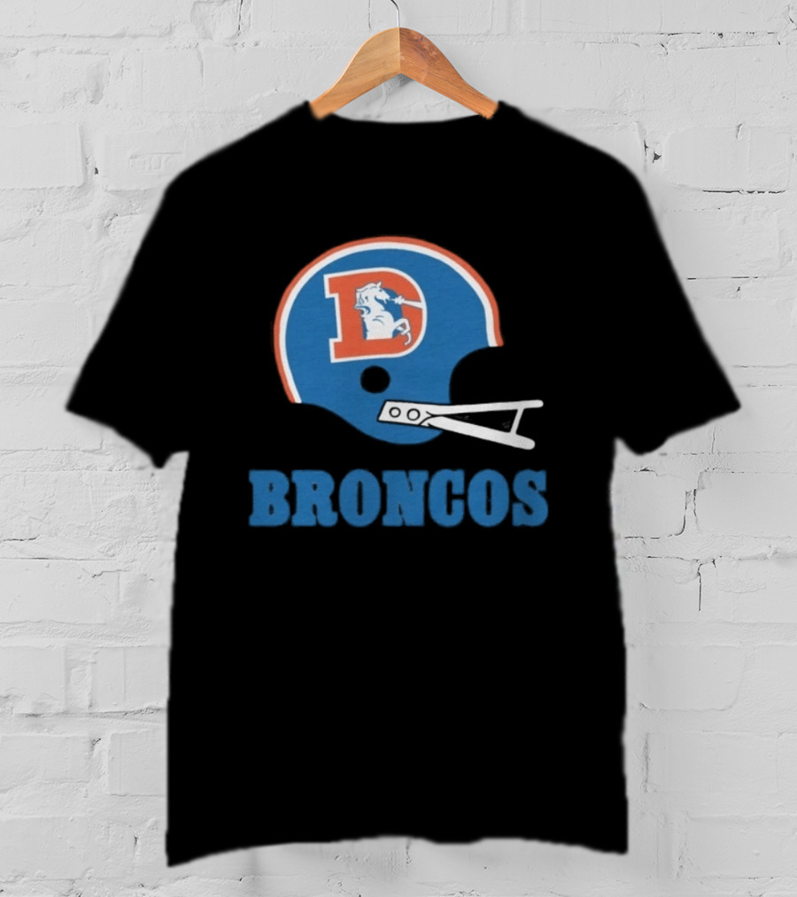Denver Broncos Retro Football Helmet Graphic Broncos T-Shirt