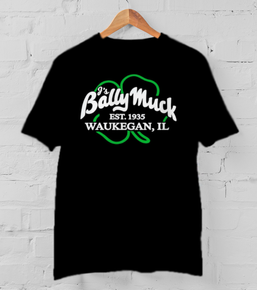 Jr Bally Muck Est. 1935 Waukegan IL Clover Green White T-Shirt