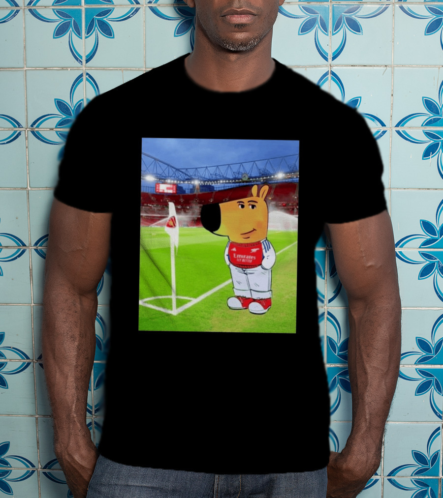 Chill Cartoon Dog In Arsenal Kit At Stadium Awaiting UCL Victory T-Shirt