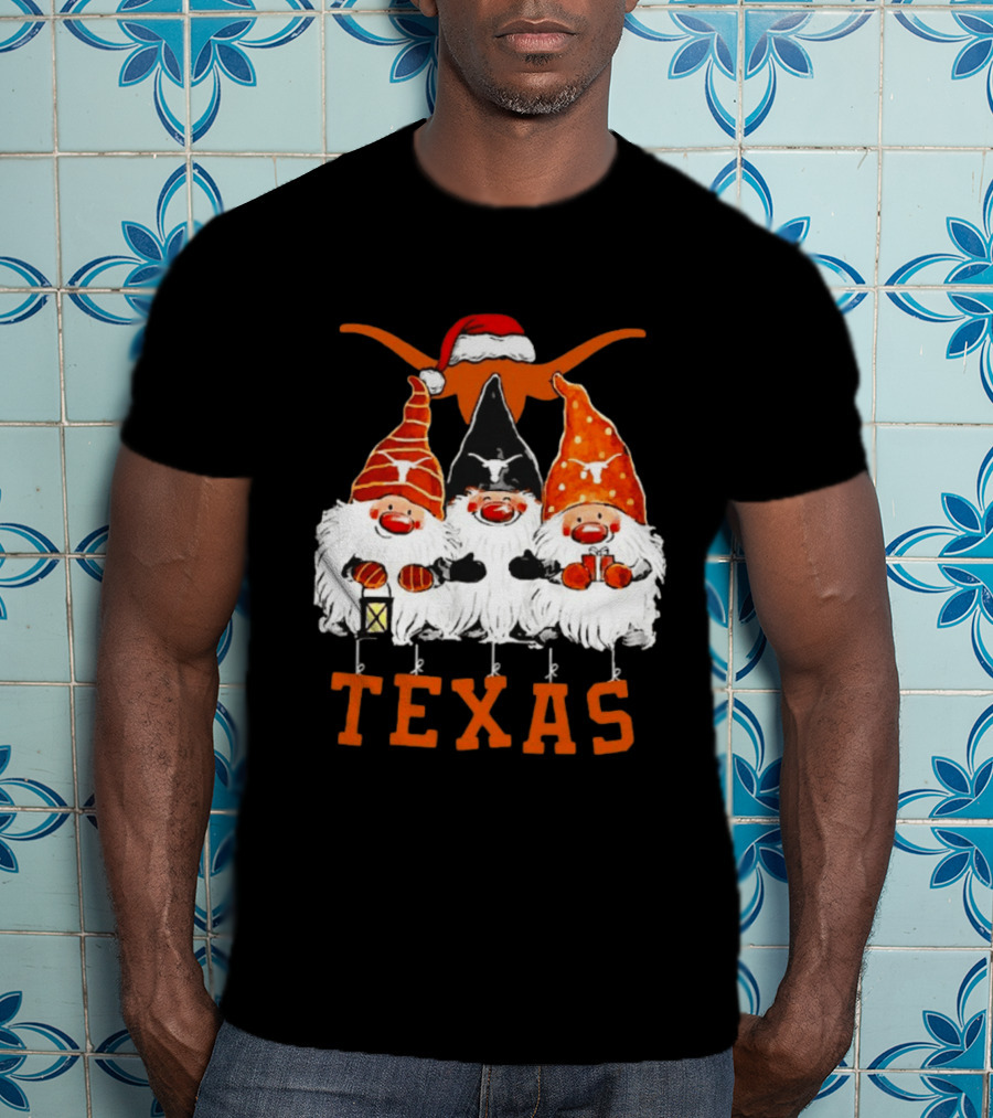 Texas Longhorns Christmas Gnomes Festive Decor T-Shirt
