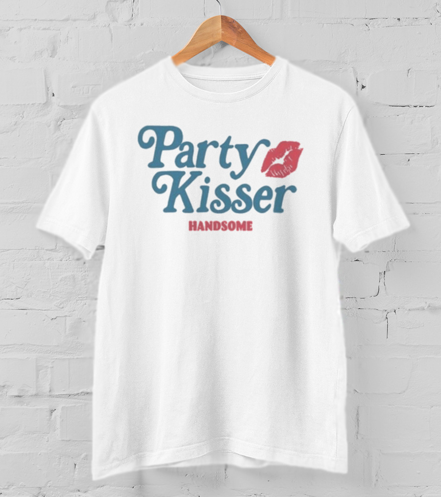 Handsome Party Kisser Lip Print T-Shirt