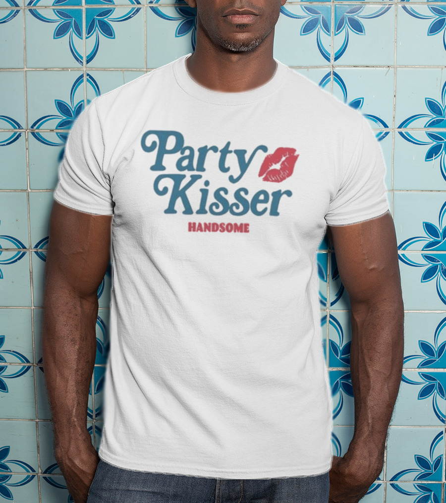 Handsome Party Kisser Lip Print T-Shirt