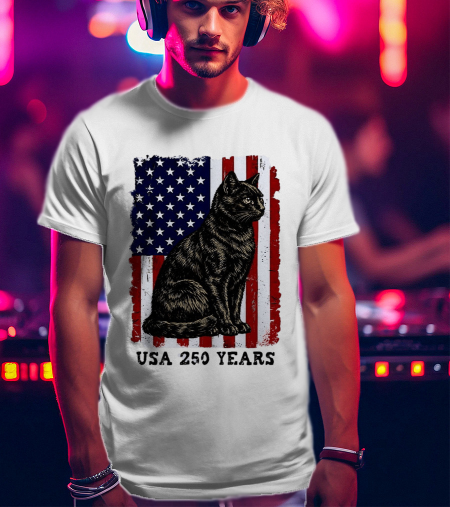 USA 250 Years Liberty Cat American Flag T-Shirt
